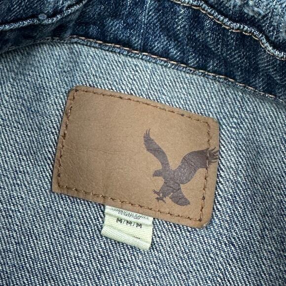 American Eagle Blue Denim Jean Trucker Medium Wash Button Front Jacket Medium - Picture 16 of 16